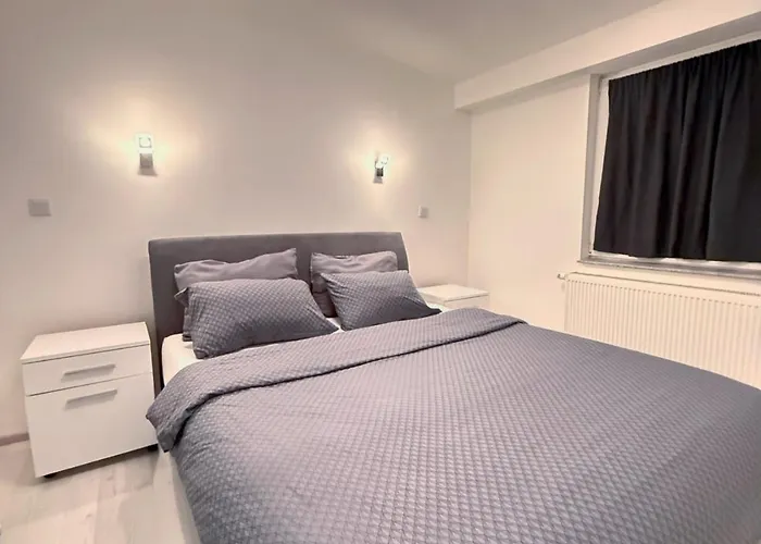 Apartment Azra